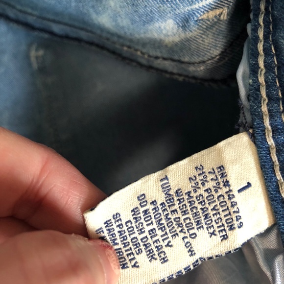 Nwot skinny leg jeans . - Picture 6 of 6